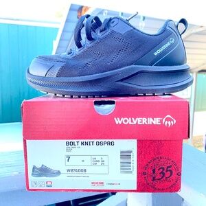 Women’s work shoes